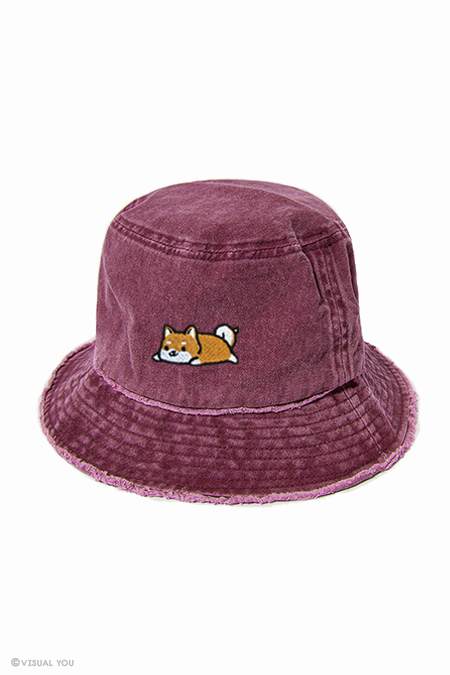 Relaxing Red Shiba Distressed Bucket Hat