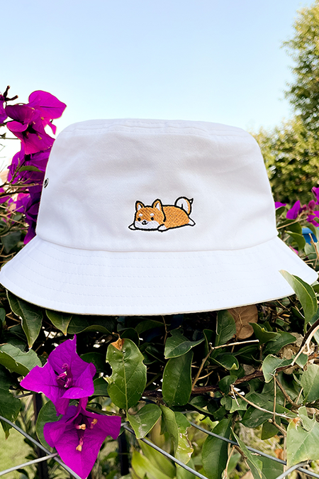 Relaxing Red Shiba Inu Eyelet Bucket Hat