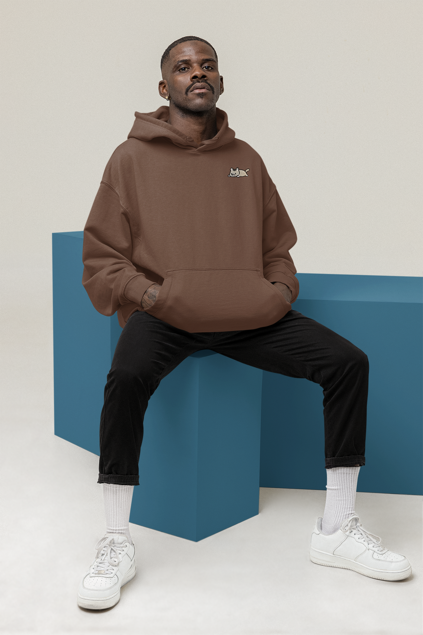 Relaxing Kitty Embroidered Hoodie