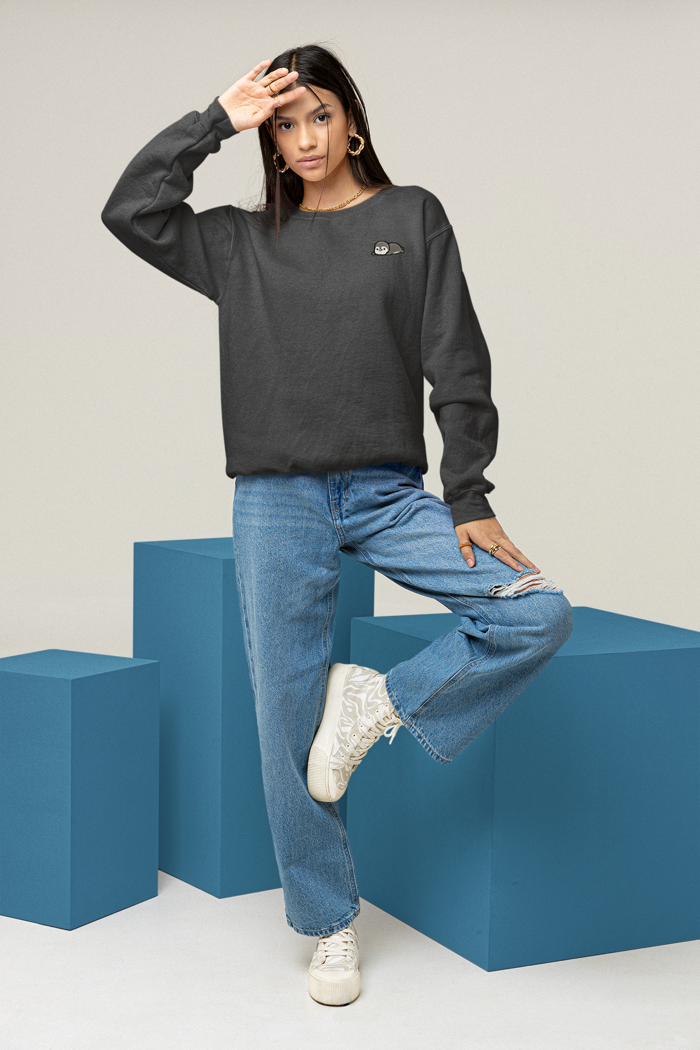 Relaxing Penguin Embroidered Sweatshirt