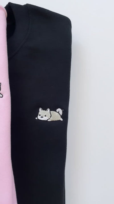 Relaxing White Shiba Inu Embroidered Sweatshirt