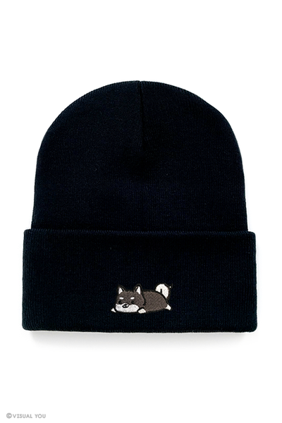 Relaxing Black Shiba Inu Cuffed Beanie