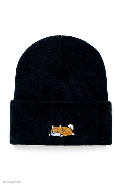 Relaxing Red Shiba Inu Cuffed Beanie