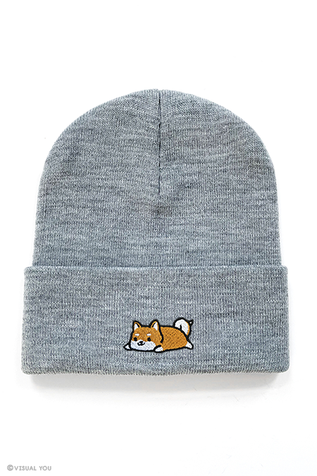 Relaxing Red Shiba Inu Cuffed Beanie