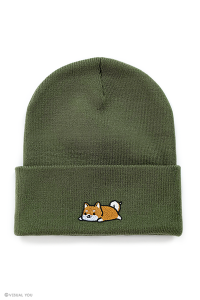 Relaxing Red Shiba Inu Cuffed Beanie