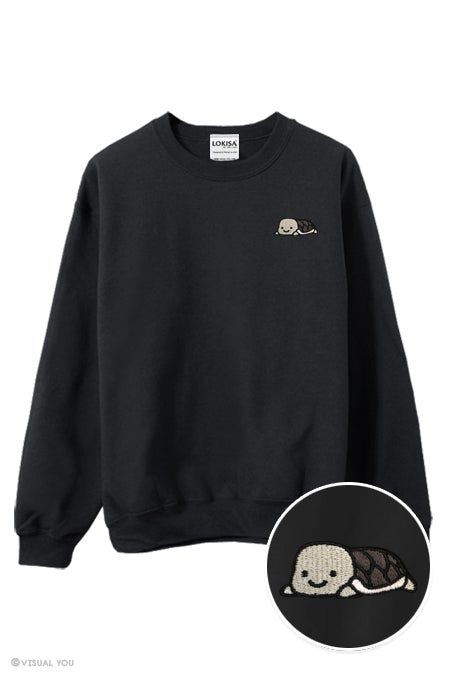 Relaxing Turtle Embroidered Sweatshirt