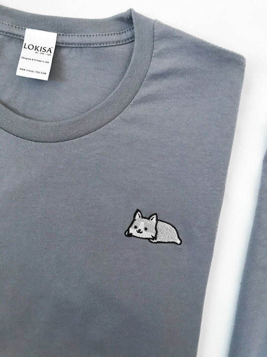 Relaxing White Corgi Embroidered T-Shirt